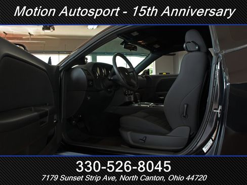 Used 2010 Dodge Challenger R/T RWD image 15