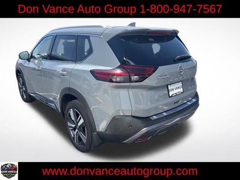 Used 2022 Nissan Rogue SL w/ SL Premium Package image 10