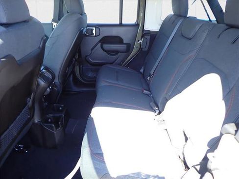 New 2025 Jeep Wrangler Unlimited Rubicon image 9