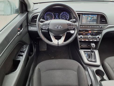 Used 2020 Hyundai Elantra Value Edition w/ Cargo Package (C1) image 10