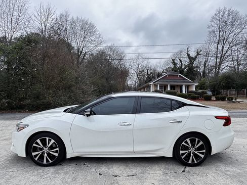 Used 2018 Nissan Maxima Platinum image 5