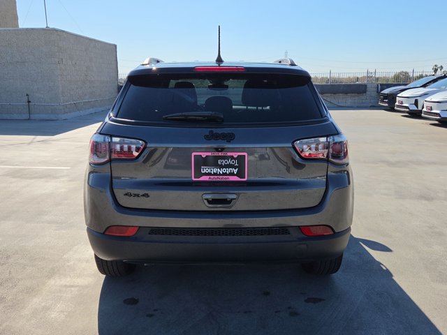 Used 2023 Jeep Compass Latitude AWD/4WD image 5