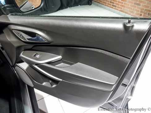 Used 2024 Chevrolet Trax LS w/ Driver Confidence Package image 27