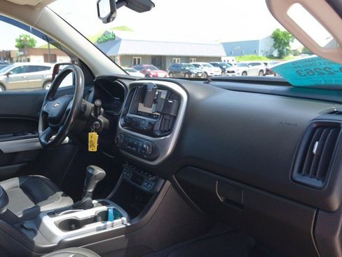 Used 2019 Chevrolet Colorado ZR2 w/ ZR2 Dusk Special Edition image 33