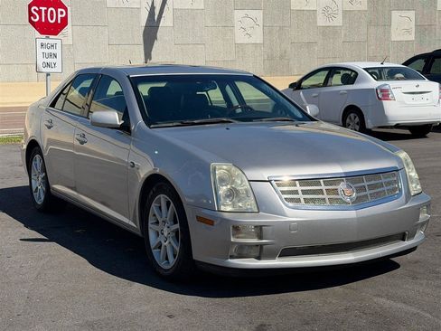 Used 2007 Cadillac STS w/ Preferred Equipment Group RWD image 5
