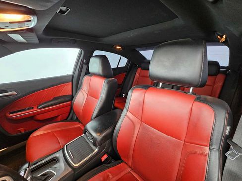 Used 2015 Dodge Charger R/T w/ Plus Group image 22