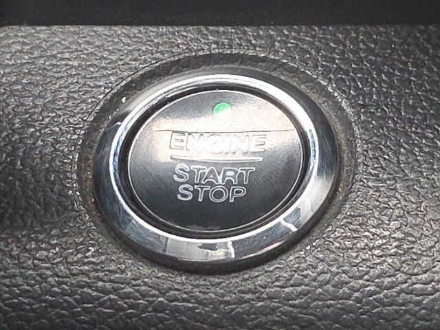 Used 2017 Ford F350 Lariat w/ Lariat Ultimate Package AWD/4WD image 45