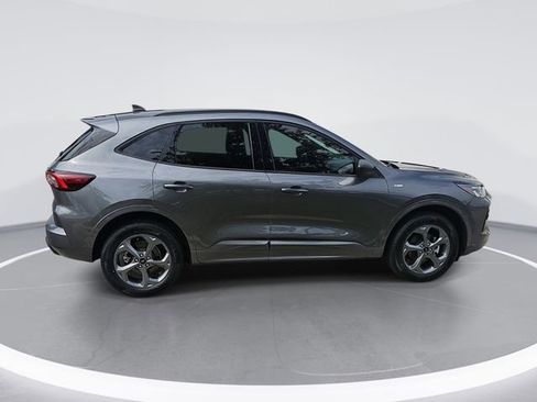 Certified 2023 Ford Escape ST-Line w/ Tech Pack #1 AWD/4WD image 6