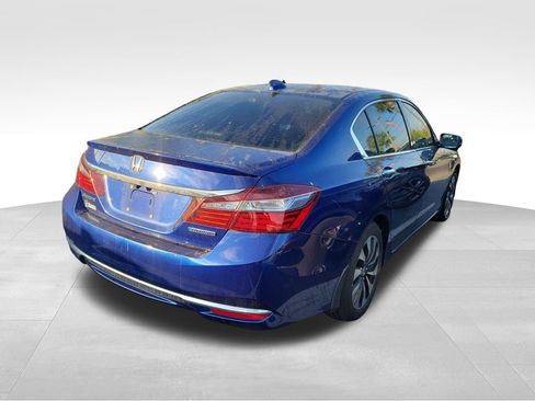 Used 2017 Honda Accord Hybrid Sedan image 11