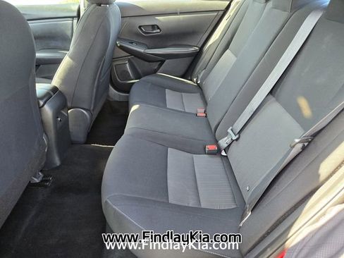 Used 2024 Nissan Sentra SV FWD image 12