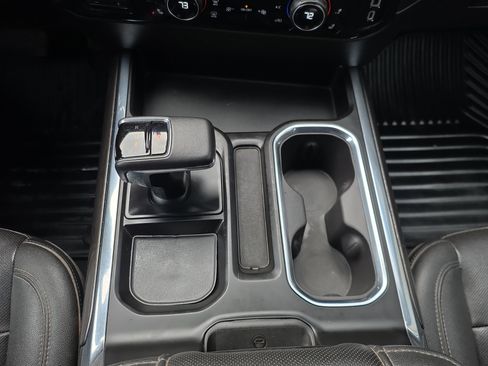 Used 2022 Chevrolet Silverado 1500 LTZ w/ Technology Package image 29