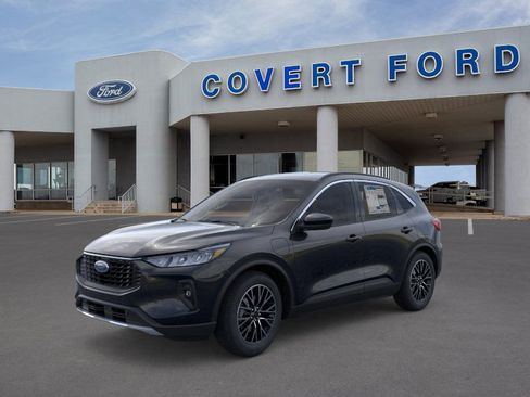 New 2025 Ford Escape SE w/ Class II Trailer Tow Package image 1