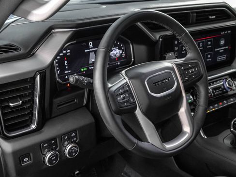 Used 2025 GMC Sierra 1500 Denali AWD/4WD image 35
