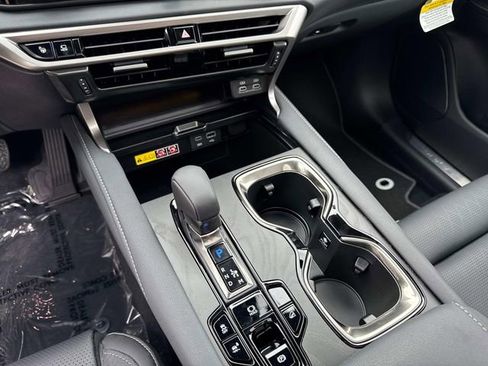 New 2025 Lexus RX 350 350 Luxury w/ Convenience Package image 27