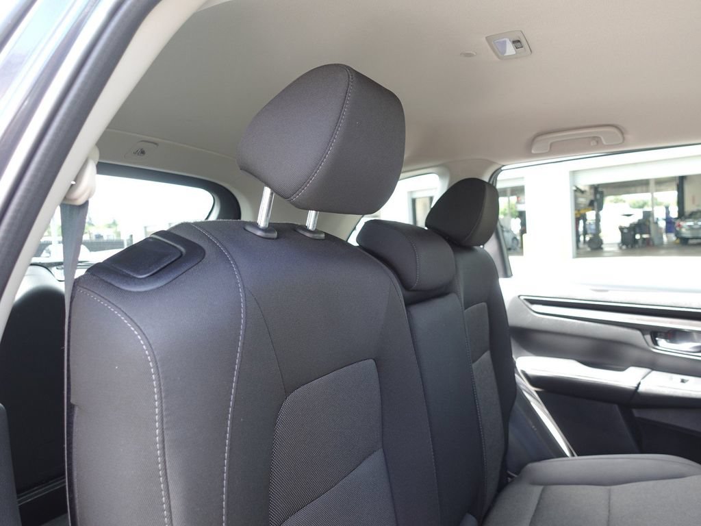 Used 2025 Honda CR-V LX image 12