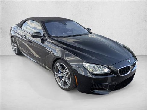 Used 2014 BMW M6 Convertible RWD image 3