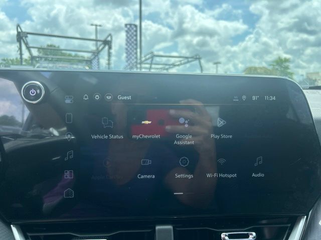New 2026 Chevrolet Equinox LT w/ Safety and Technology Package FWD image 22