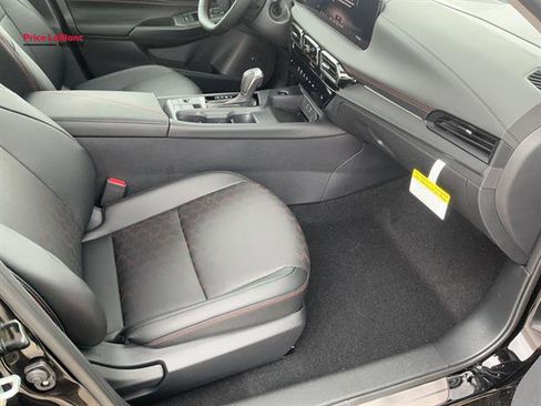 New 2026 Nissan Sentra SR w/ SR Premium Package FWD image 41