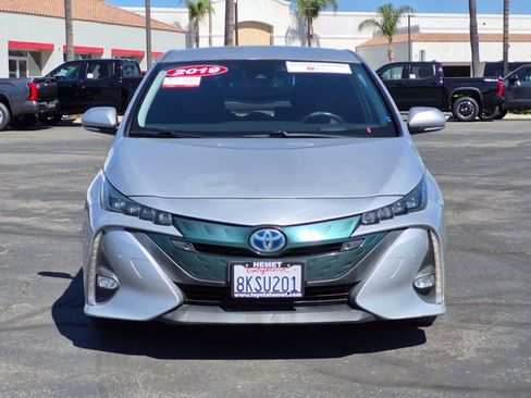 Used 2019 Toyota Prius Prime Advanced w/ Carpet Mat Package image 2