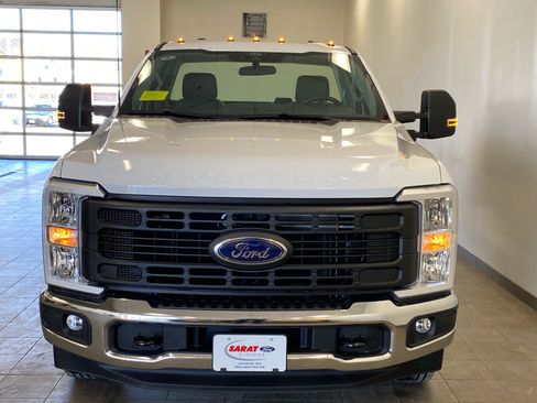 New 2026 Ford F250 XL w/ XL Chrome Package RWD image 3