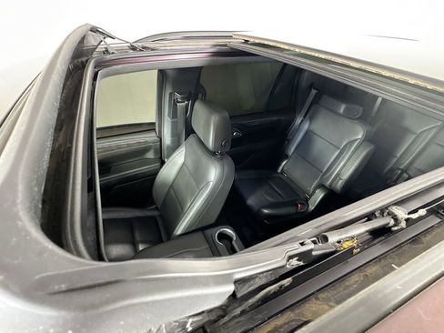 Used 2022 Chevrolet Tahoe Z71 image 24