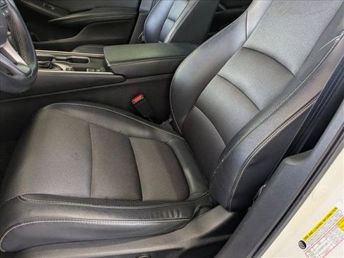 Used 2018 Honda Accord Sport image 12