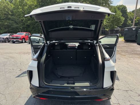 Used 2024 Cadillac Lyriq Sport RWD image 35