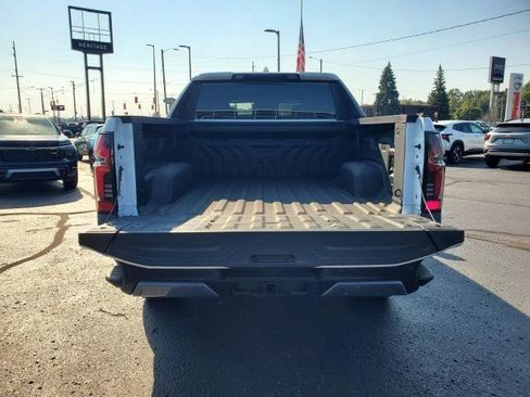 New 2025 Chevrolet Silverado EV LT image 26