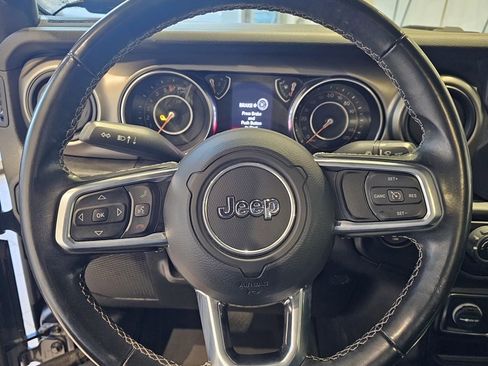 Used 2020 Jeep Gladiator Sport w/ Quick Order Package 24S image 16
