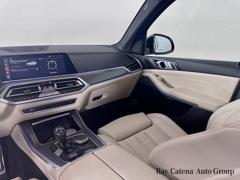 Used 2019 BMW X5 xDrive40i w/ M Sport Package image 24