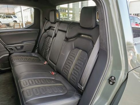 Used 2022 Rivian R1T Launch Edition image 48