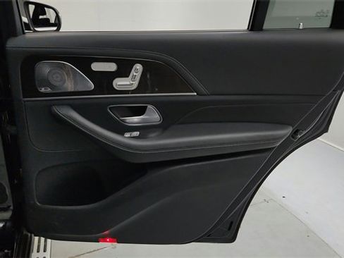 Used 2021 Mercedes-Benz GLS 63 AMG 4MATIC image 21