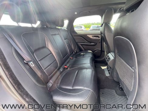 Used 2019 Jaguar F-PACE S image 34