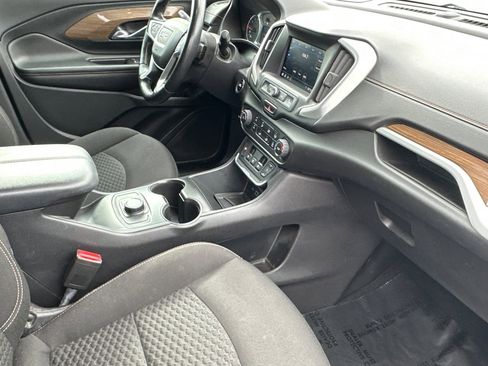 Used 2020 GMC Terrain SLE image 16