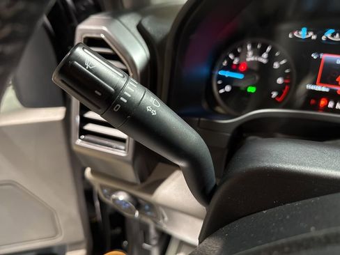 Used 2019 Ford F150 XLT w/ Equipment Group 302A Luxury image 16