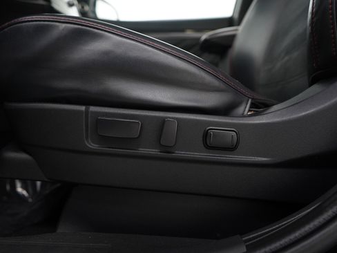 Used 2022 Mitsubishi Outlander LE image 23