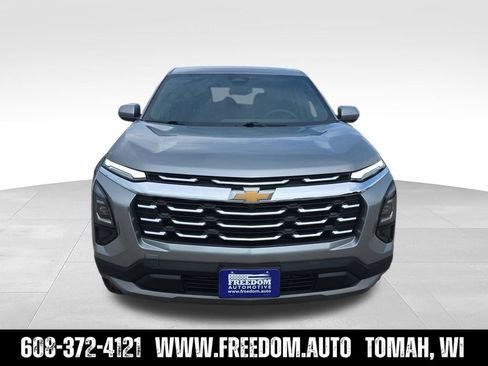 Used 2026 Chevrolet Equinox LT AWD/4WD image 12