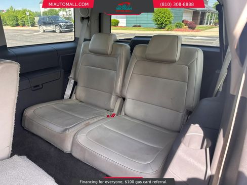 Used 2011 Ford Flex SEL w/ Rapid Spec Order Code AWD/4WD image 25