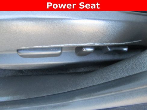 Used 2015 GMC Terrain SLE w/ Chrome Package image 21