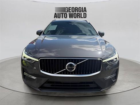 Used 2022 Volvo XC60 B5 Momentum w/ Advanced Package AWD/4WD image 15