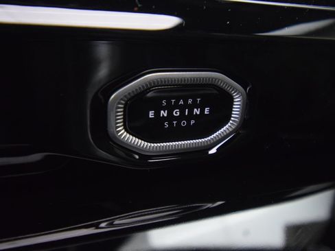New 2026 Jeep Grand Cherokee L Limited AWD/4WD image 25