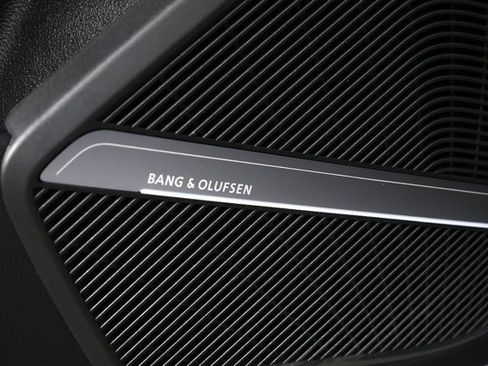 Used 2023 Audi Q5 2.0T Premium Plus w/ Premium Plus Package image 7