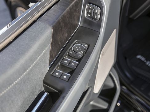 Used 2021 Ford F150 Lariat w/ Equipment Group 502A High image 27