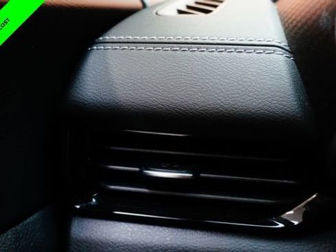 Certified 2023 Nissan Sentra SV FWD image 24
