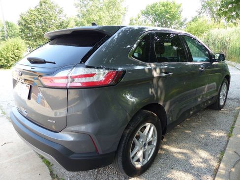 Used 2021 Ford Edge SEL w/ Convenience Package AWD/4WD image 12