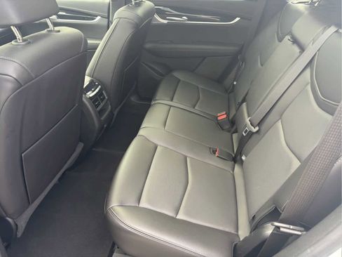 Used 2025 Cadillac XT5 Premium Luxury AWD/4WD image 21