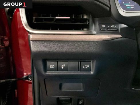Certified 2024 Toyota Grand Highlander AWD image 35