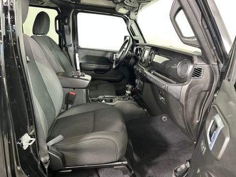 Used 2021 Jeep Wrangler Unlimited Sport image 28