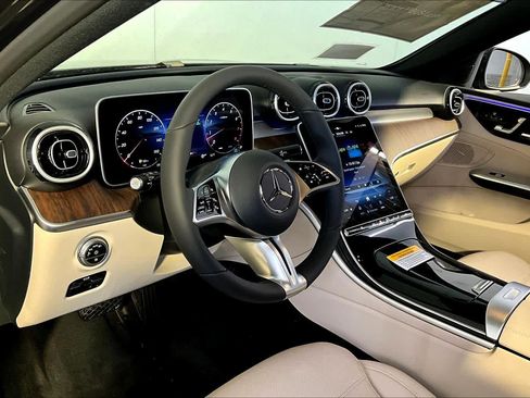 New 2026 Mercedes-Benz C 300 4MATIC Sedan image 9