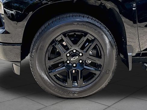 Used 2024 Chevrolet Silverado 1500 Custom AWD/4WD image 11